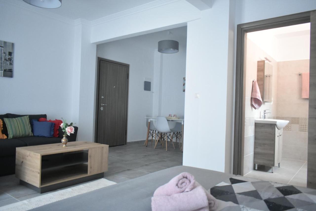 Seaside Apartments เนอาอิรากลีอา ภายนอก รูปภาพ