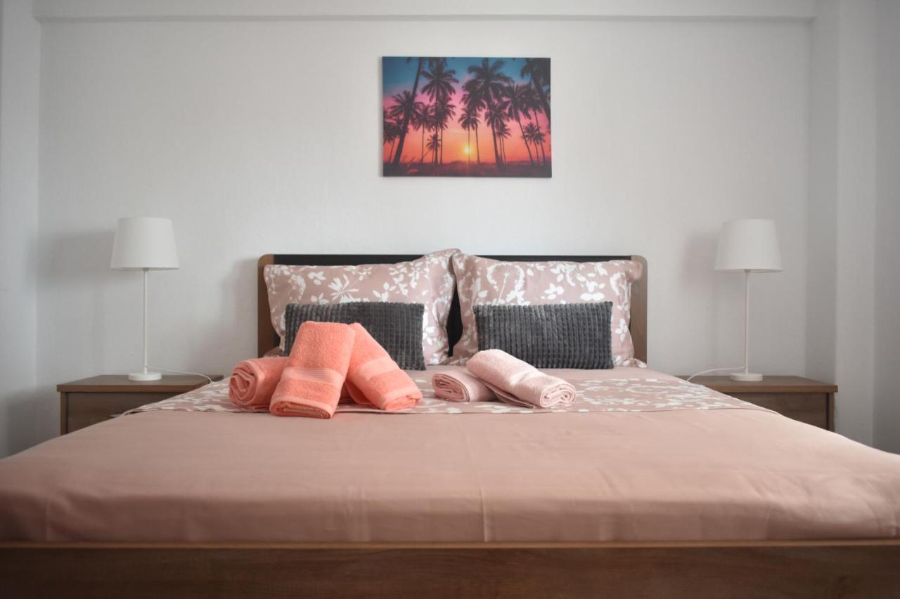 Seaside Apartments เนอาอิรากลีอา ภายนอก รูปภาพ